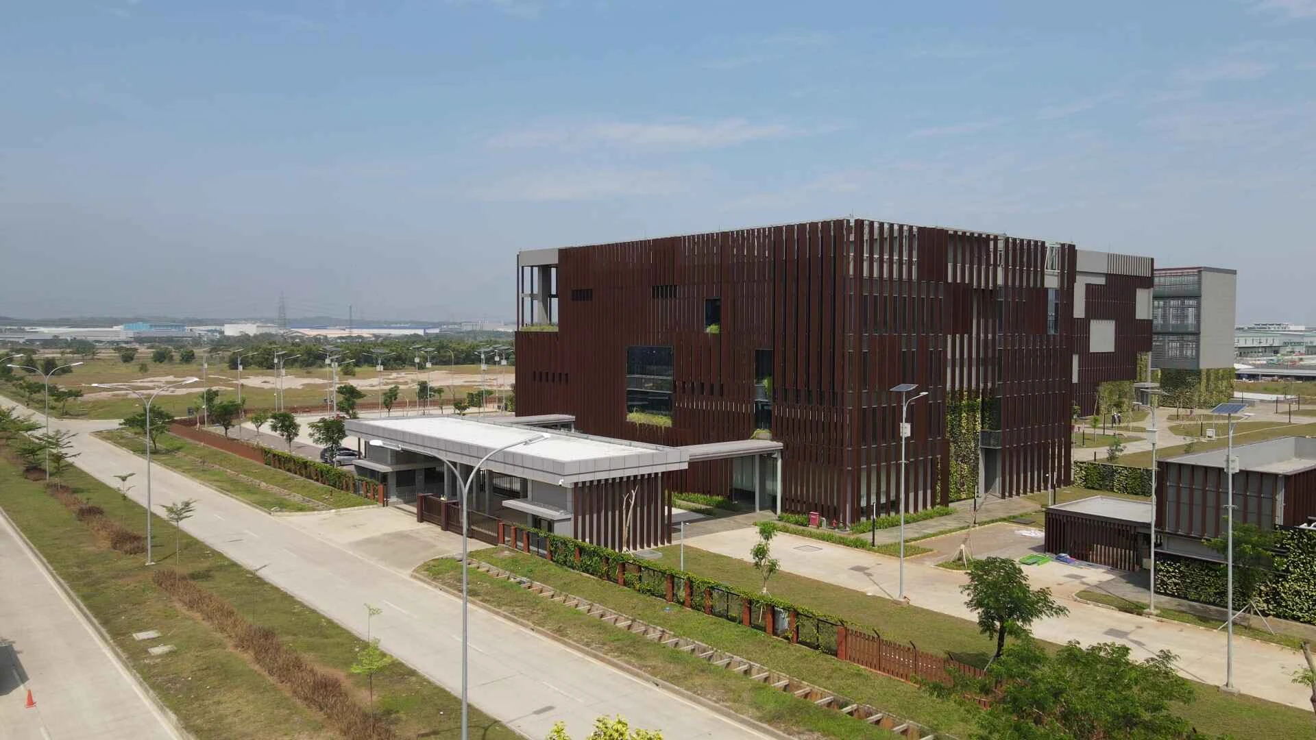 Batam is Projected to Become the Central of Data Center Industry Growth  in the Southeast Asia Region